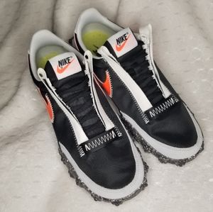 Nike Waffle Racer Crater